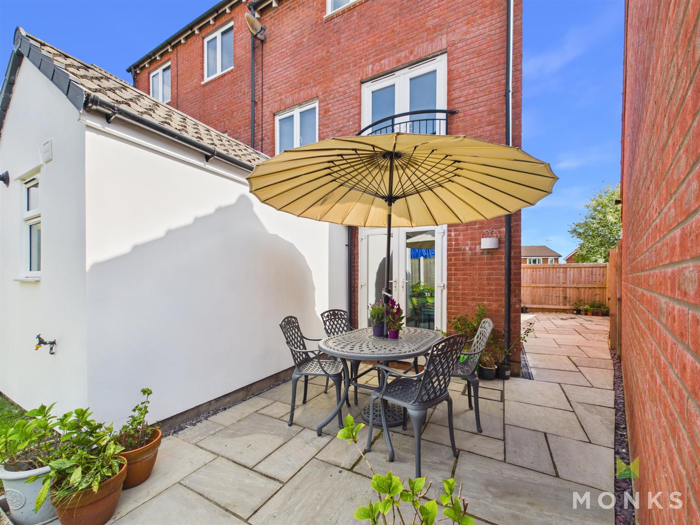 12 Weaver Close, Oswestry, SY11 2NW For Sale
